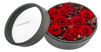 單店年銷售額已做到千萬的 RoseOnly 實體店